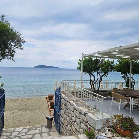 Roula'S House On The Beach Skiathos Exterior photo